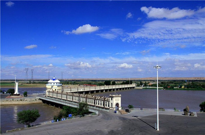 巴彦淖尔,草原之光的璀璨闪耀